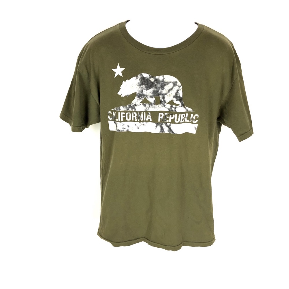 California Republic Men’s Green Cammo T-Shirt L